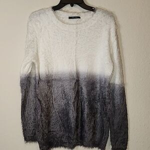 Doe & Rae Grey & Ivory Ambre soft silky fur sweater Size L, NWOT